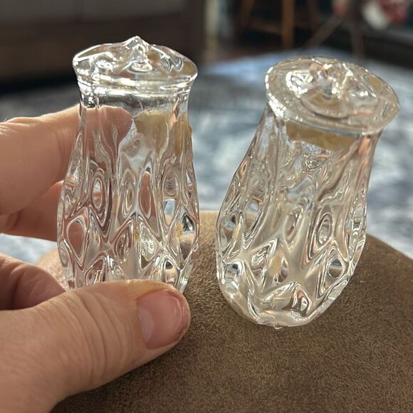 Vintage Set King Edward by GORHAM CRYSTAL 2 3/4" Salt & Pepper Shakers - Picture 5 of 6